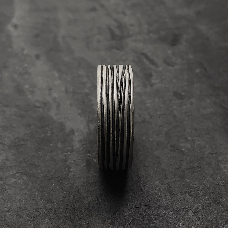Threaded Ring in Oxidized Silver